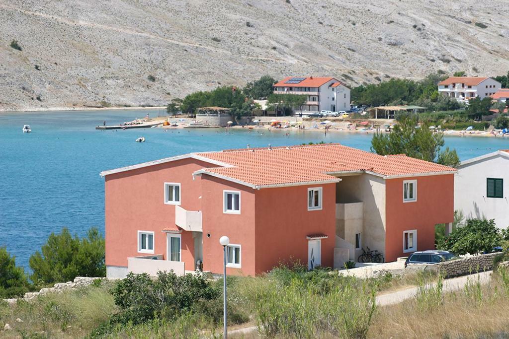 Apartments Sara Vlašići Bagian luar foto